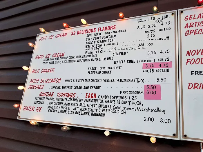 Sprinkles Ice Cream Shop and Trucks Picture 8