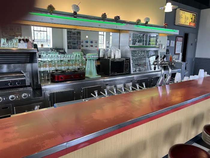 Hubcap Cafe Picture 2
