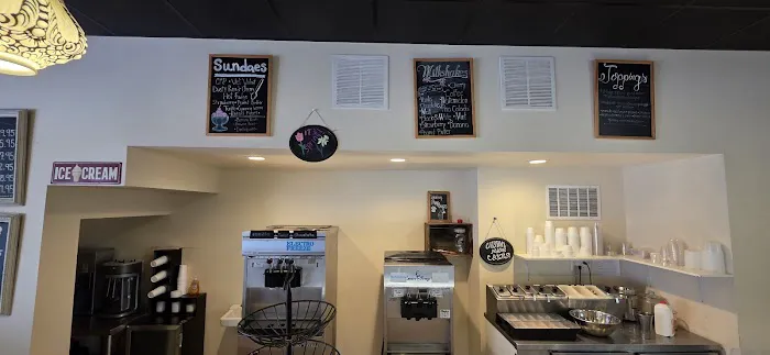 Emily's Ice Cream Picture 1