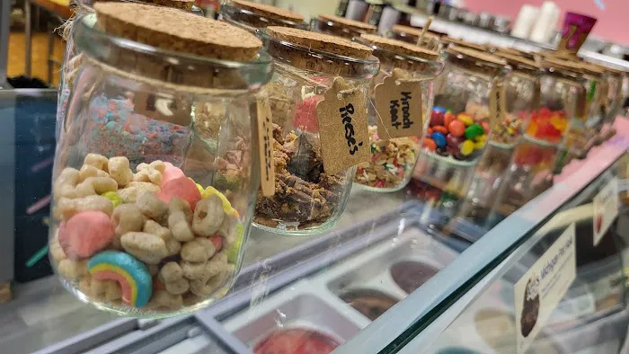 Lock 24 Ice Cream Picture 3
