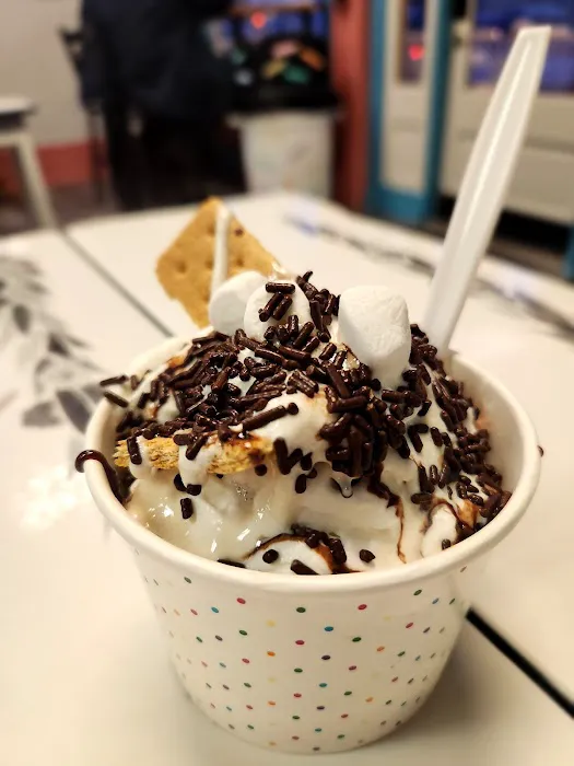 Lock 24 Ice Cream Picture 2