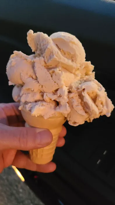 Hickory Hill Ice Cream Stand Picture 7