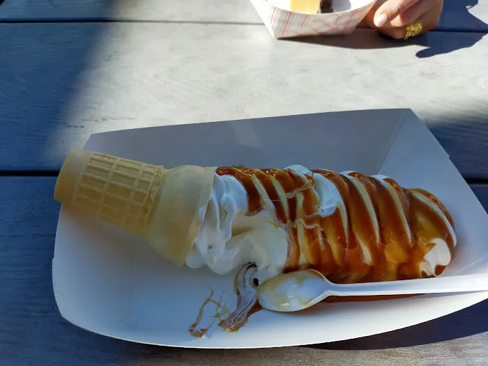 Marcellus Lanes (Ice Cream) Picture 7