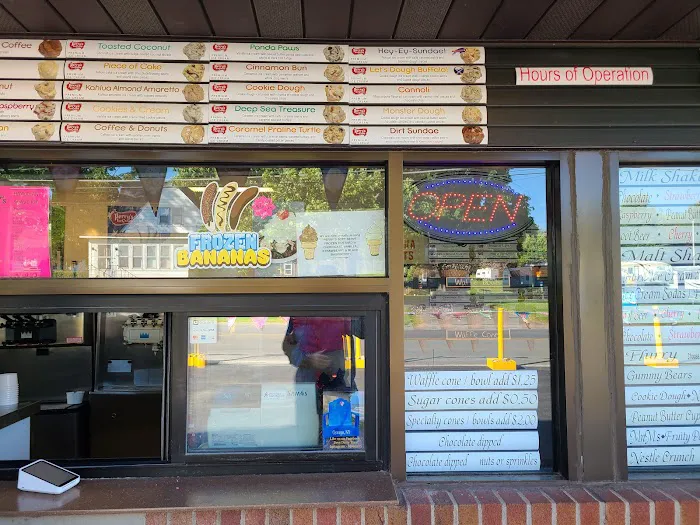 Bev's Dairy Treat Picture 7