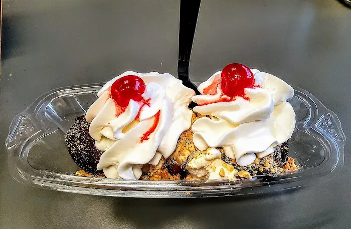 Toby's Homemade Ice Cream Picture 6