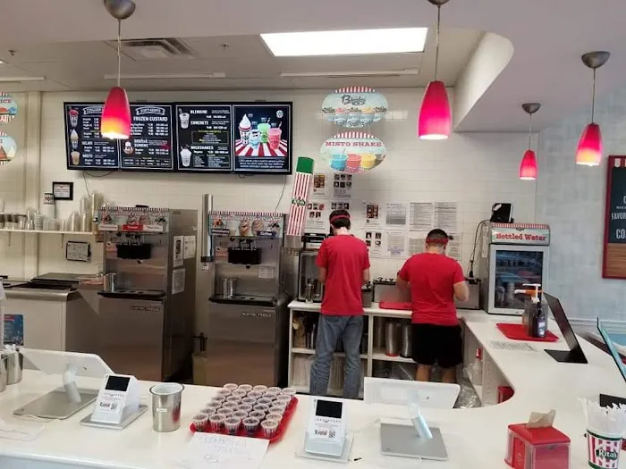 Rita's Italian Ice & Frozen Custard Picture 2