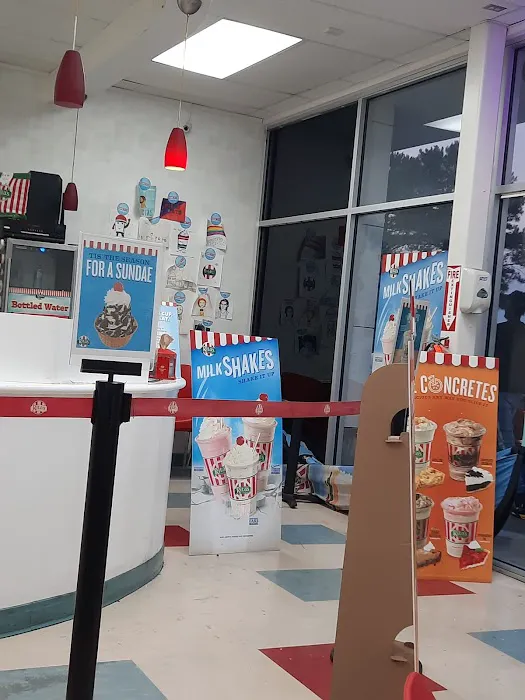 Rita's Italian Ice & Frozen Custard Picture 8