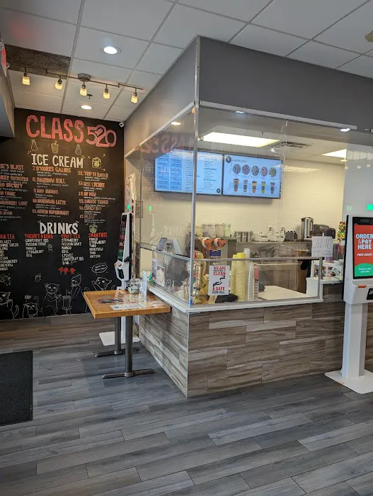 Class 520 College Park Picture 10