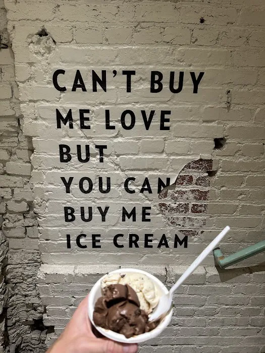 Jeni's Splendid Ice Creams Picture 8