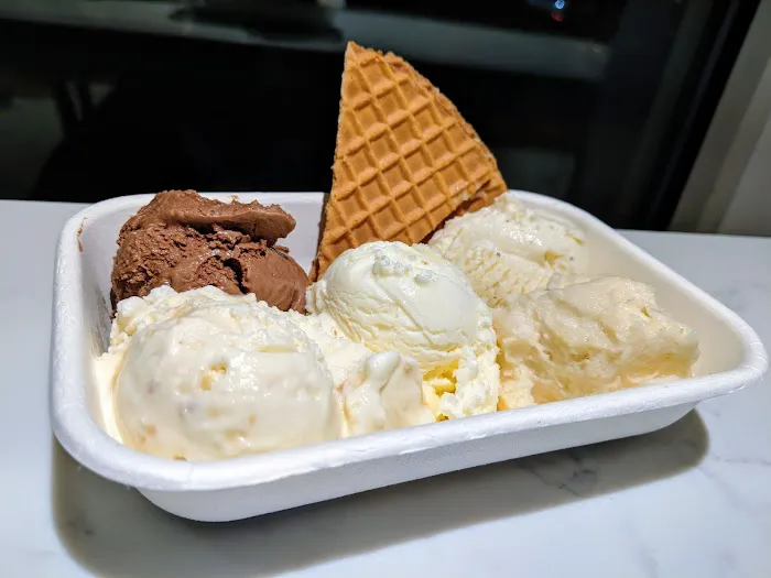 Jeni's Splendid Ice Creams Picture 9