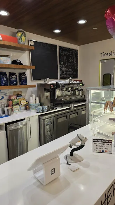 Dolci Gelati Cafe Picture 6
