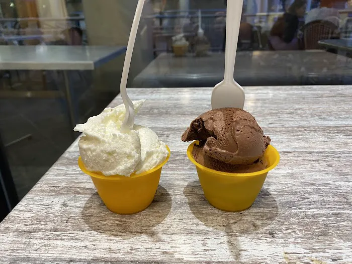 Gelateria Dolce Vita Picture 6