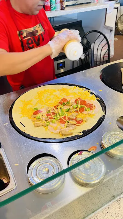 Crepe Lena Ice Cream & Funnel Cake Picture 10