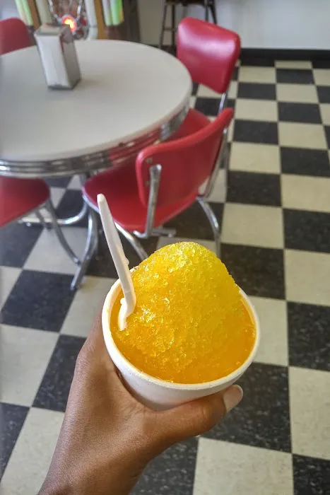 Beanie's Ice Cream-Candy Parlor Picture 6