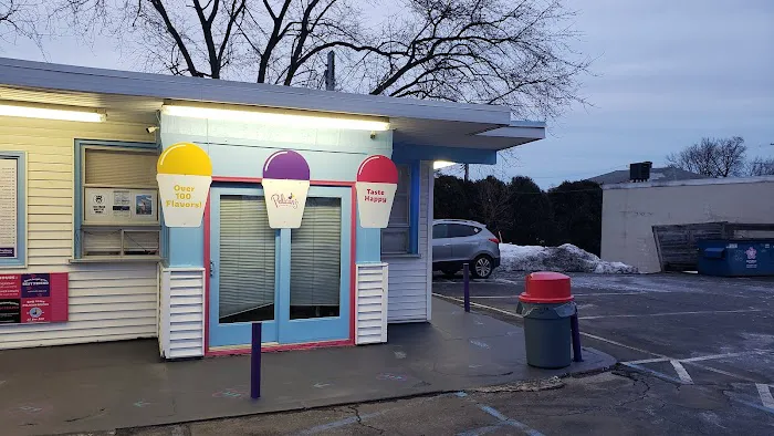 Pelican's SnoBalls Picture 7