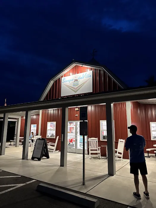 Scoupe Deville Ice Cream Parlor Picture 3