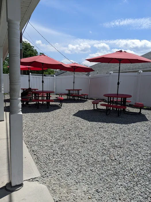 Gresham's Ice Cream Shoppe Picture 8