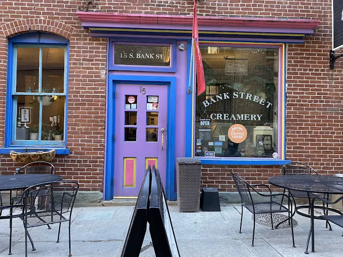 Bank Street Creamery Picture 7