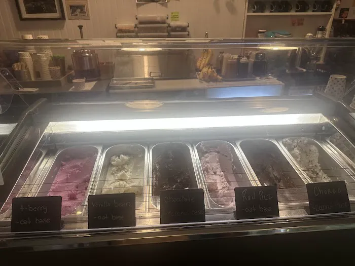 Bank Street Creamery Picture 1