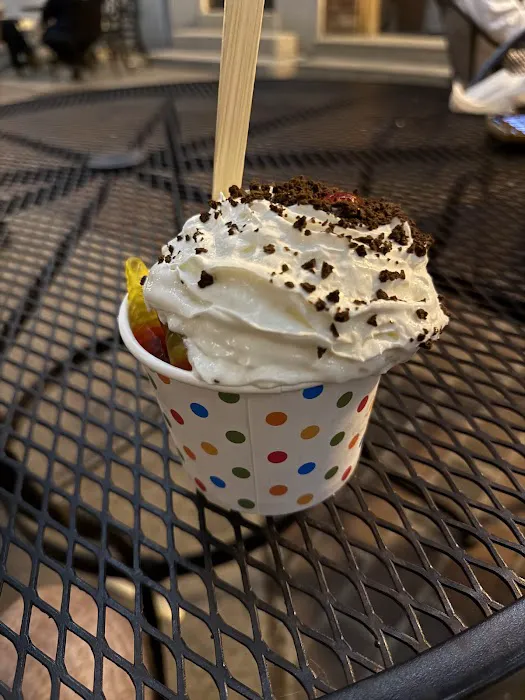 Bank Street Creamery Picture 2