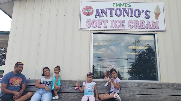Antonio's Ice Cream Picture 8