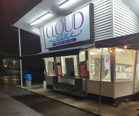 Cloud Nine Creamery and Cafe