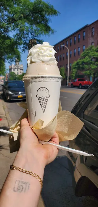 The Ice Cream Stand Picture 3
