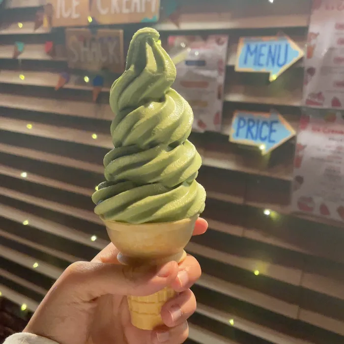Ice Cream Shack Picture 3