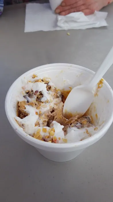 Dusty s Dairy Bar & Grill Picture 4