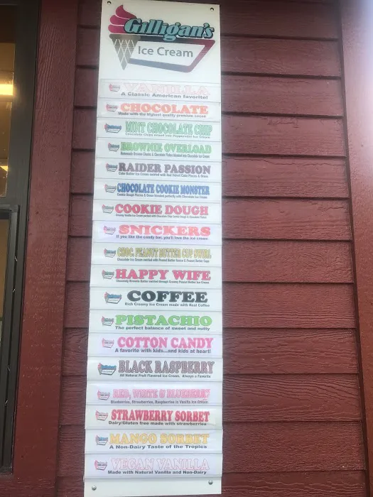 Cobblestone Ice Cream Parlor Picture 9