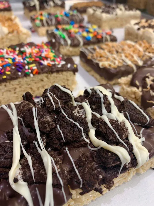 Maxwells Chocolates & Ice Cream Picture 4