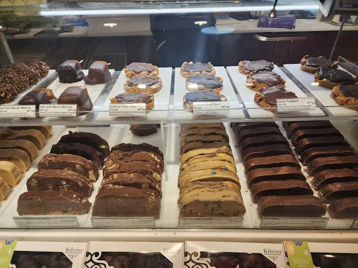 Kilwins Ice Cream - Chocolate - Fudge Picture 9