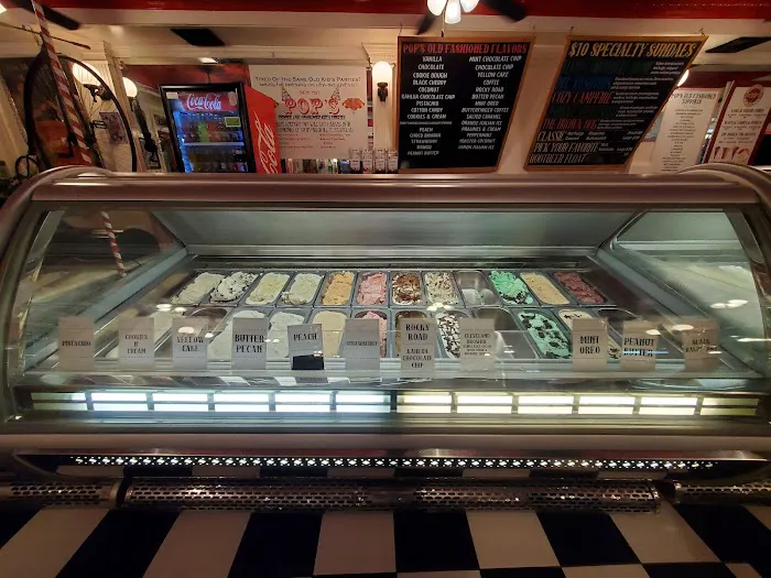 Pop's Old Fashion Ice Cream Co Picture 5