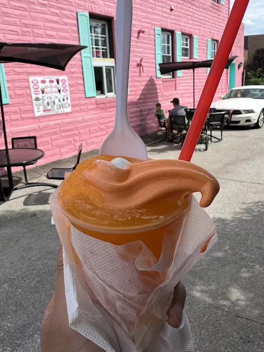Miss Twist Ice Cream Picture 4
