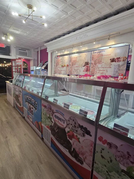 Deborah's Market Hershey Ice Cream Picture 1
