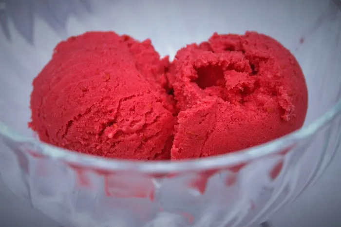 I Got The Scoop Picture 2