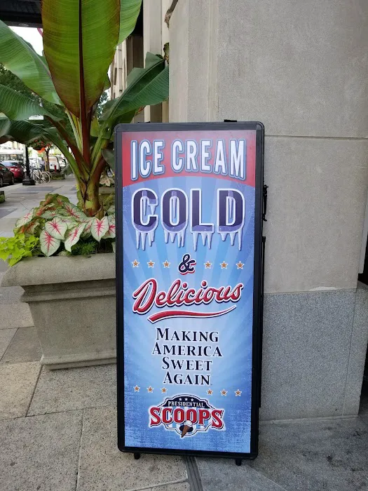 Presidential Scoops Picture 2