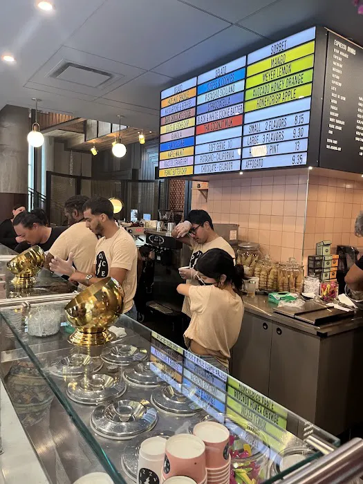 Dolcezza Gelato & Coffee Picture 2
