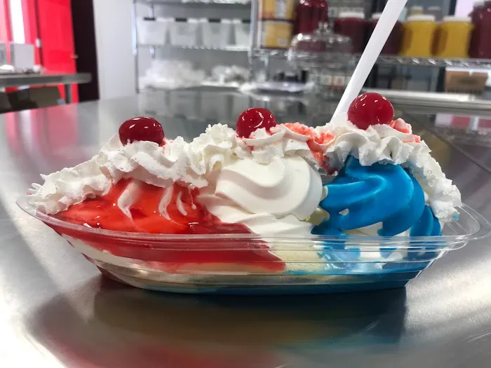 Daisy Queens Ice Cream Picture 5