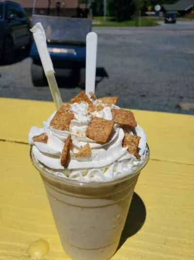 Carousel Dairy Bar & Cafe Picture 8