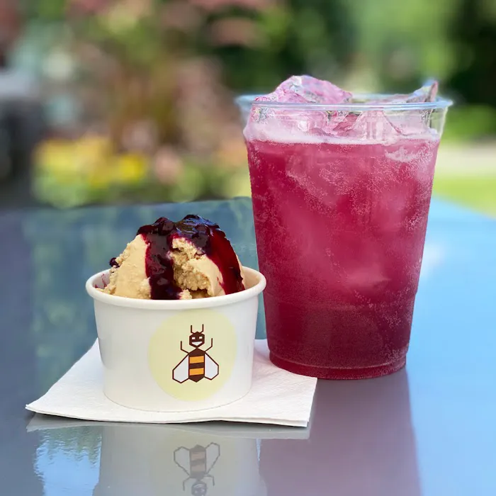 B-Line Ice Cream Picture 5