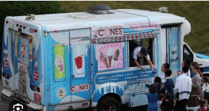 KOSHER ICE CREAM TRUCK Picture 2