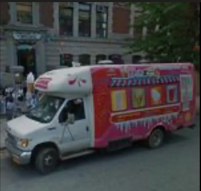 KOSHER ICE CREAM TRUCK Picture 3