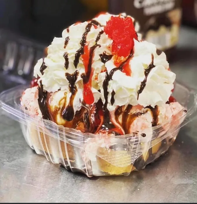 Hickory Stick Ice Cream On 7th Street Picture 1