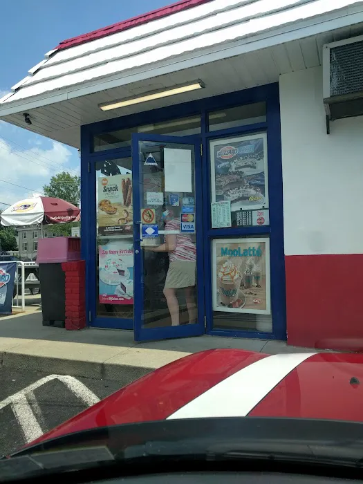 Dairy Queen (Treat) Picture 1