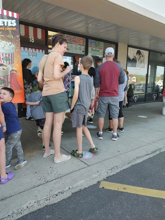 Rita's Italian Ice & Frozen Custard Picture 3