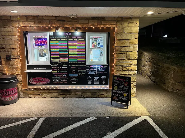 Ava's Ice Cream and Water Ice Picture 7