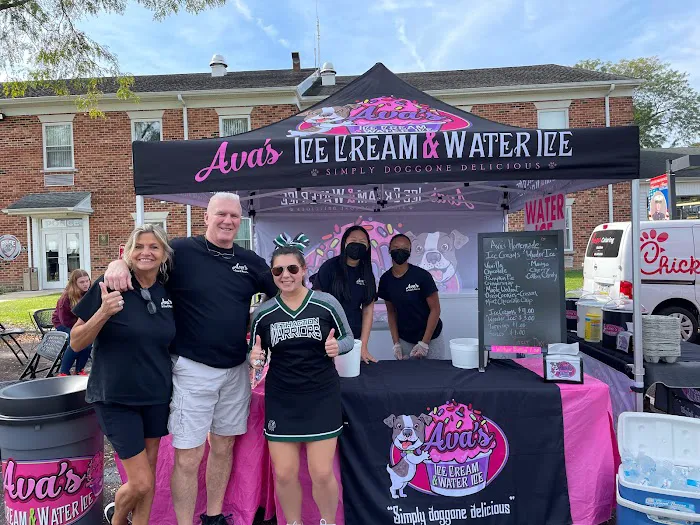 Ava's Ice Cream and Water Ice Picture 10