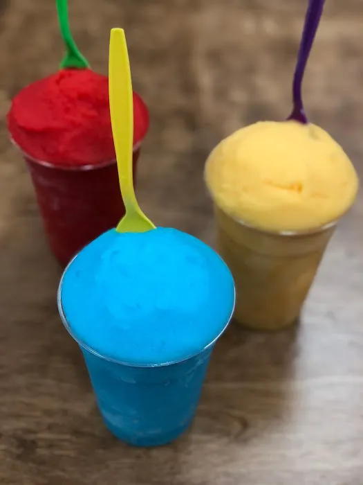 Ava's Ice Cream and Water Ice Picture 4