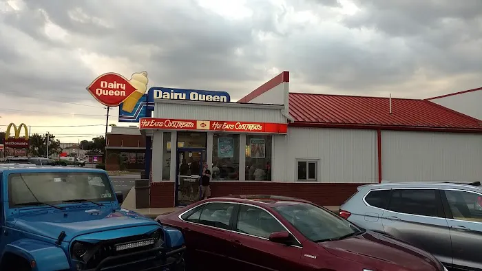Dairy Queen (Treat) Picture 1